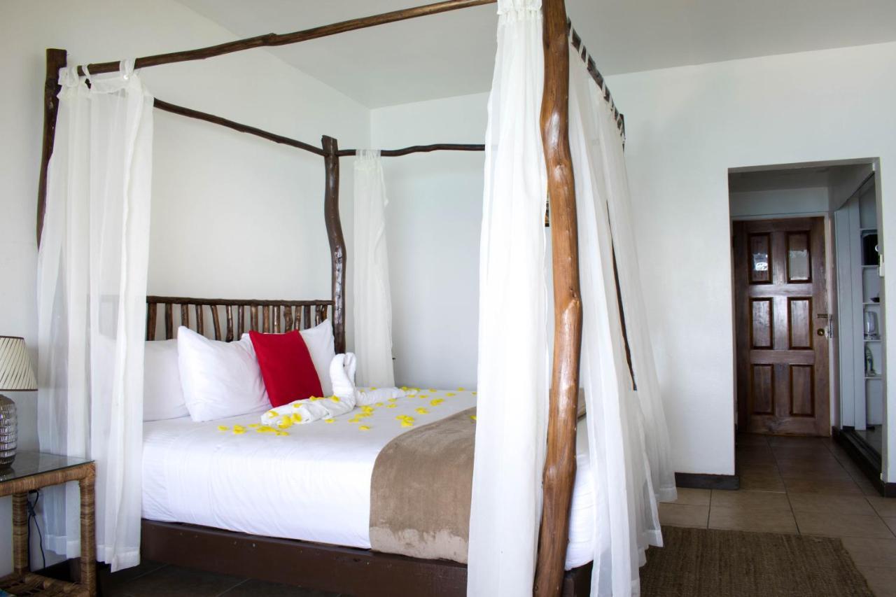 Kaz Kreol Beach Hotel Ocho Rios Exteriör bild
