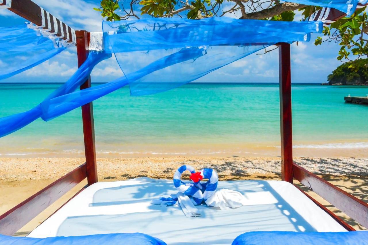 Kaz Kreol Beach Hotel Ocho Rios Exteriör bild