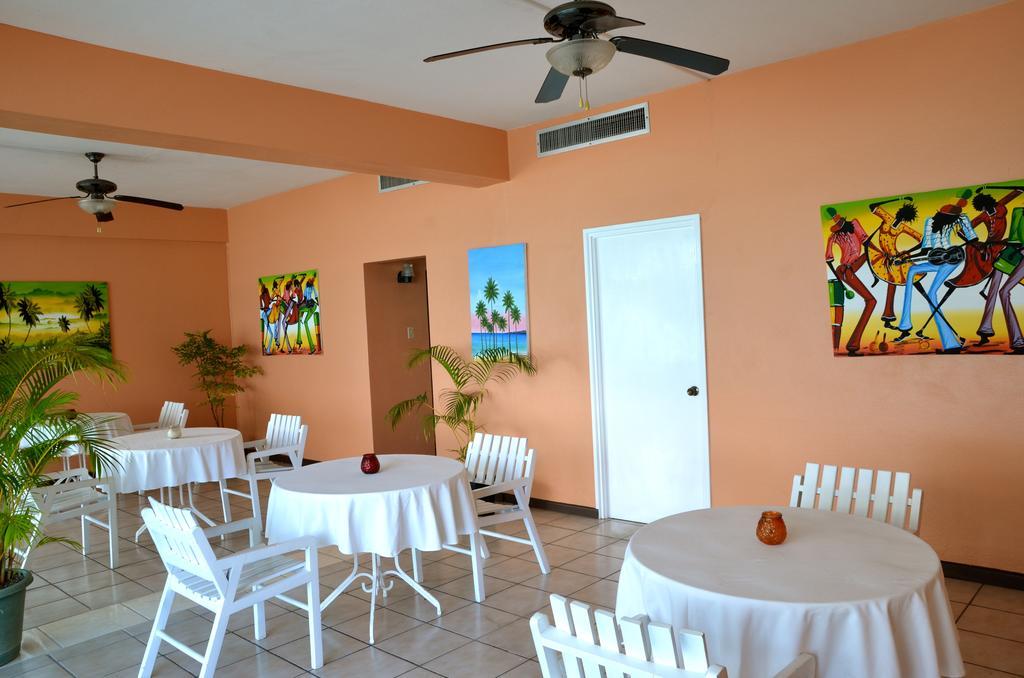 Kaz Kreol Beach Hotel Ocho Rios Exteriör bild