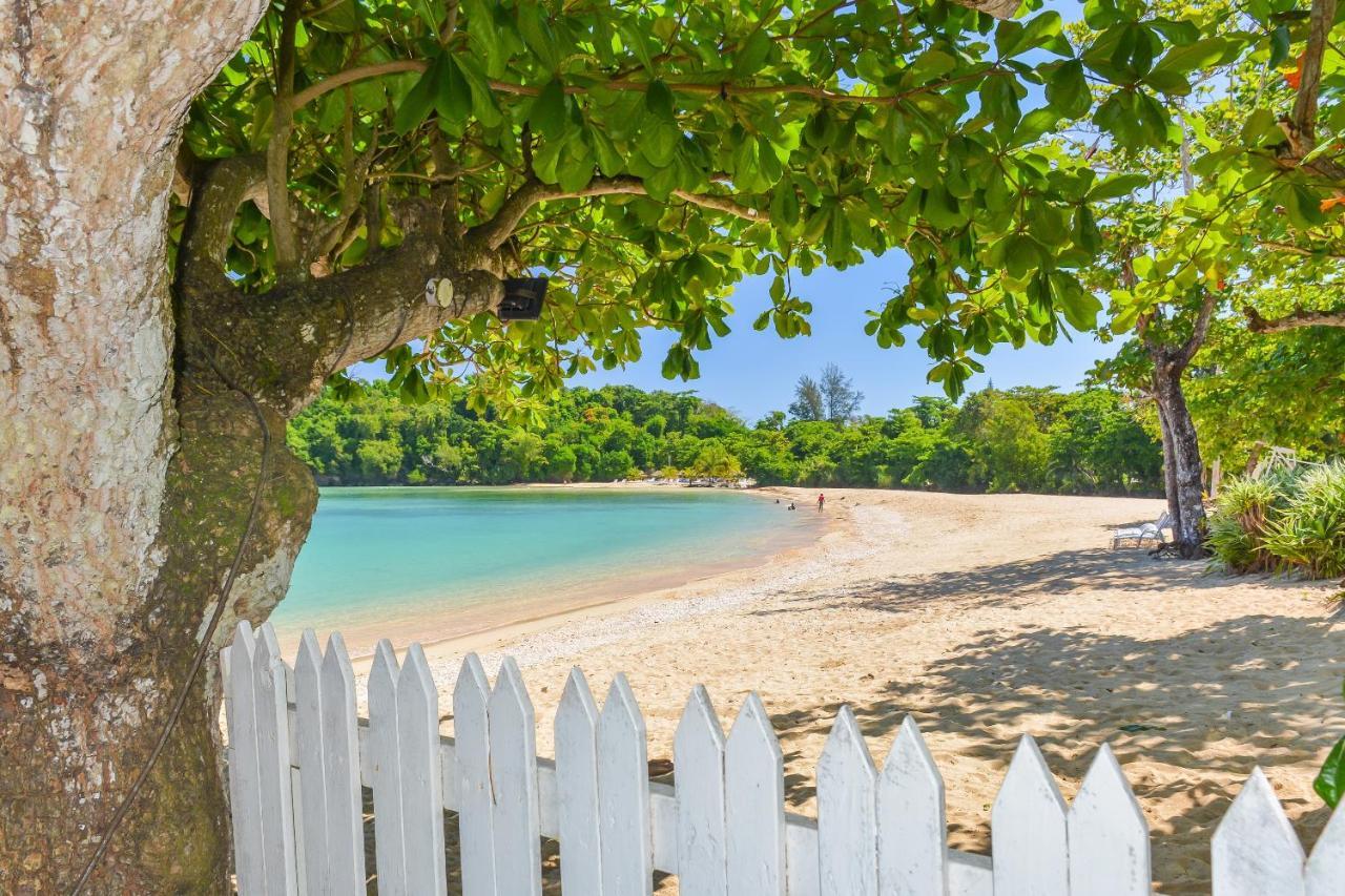 Kaz Kreol Beach Hotel Ocho Rios Exteriör bild