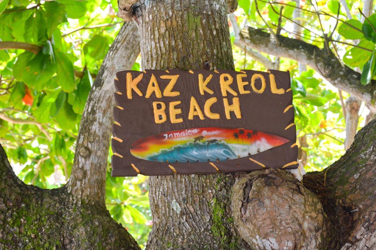 Kaz Kreol Beach Hotel Ocho Rios Exteriör bild